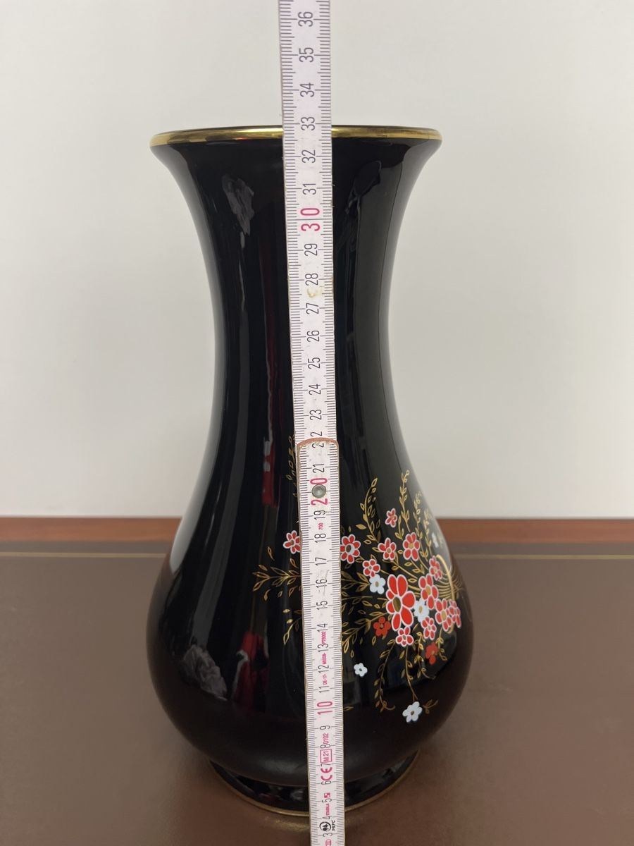Vasen & Gefässe: Vase noir décor floral doré, 33cm – Gebraucht aus Bôle von K200C 4
