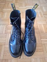 Dr. Martens Jadon Plateau Boots Gr. 46  Schwarz Top-Zustand