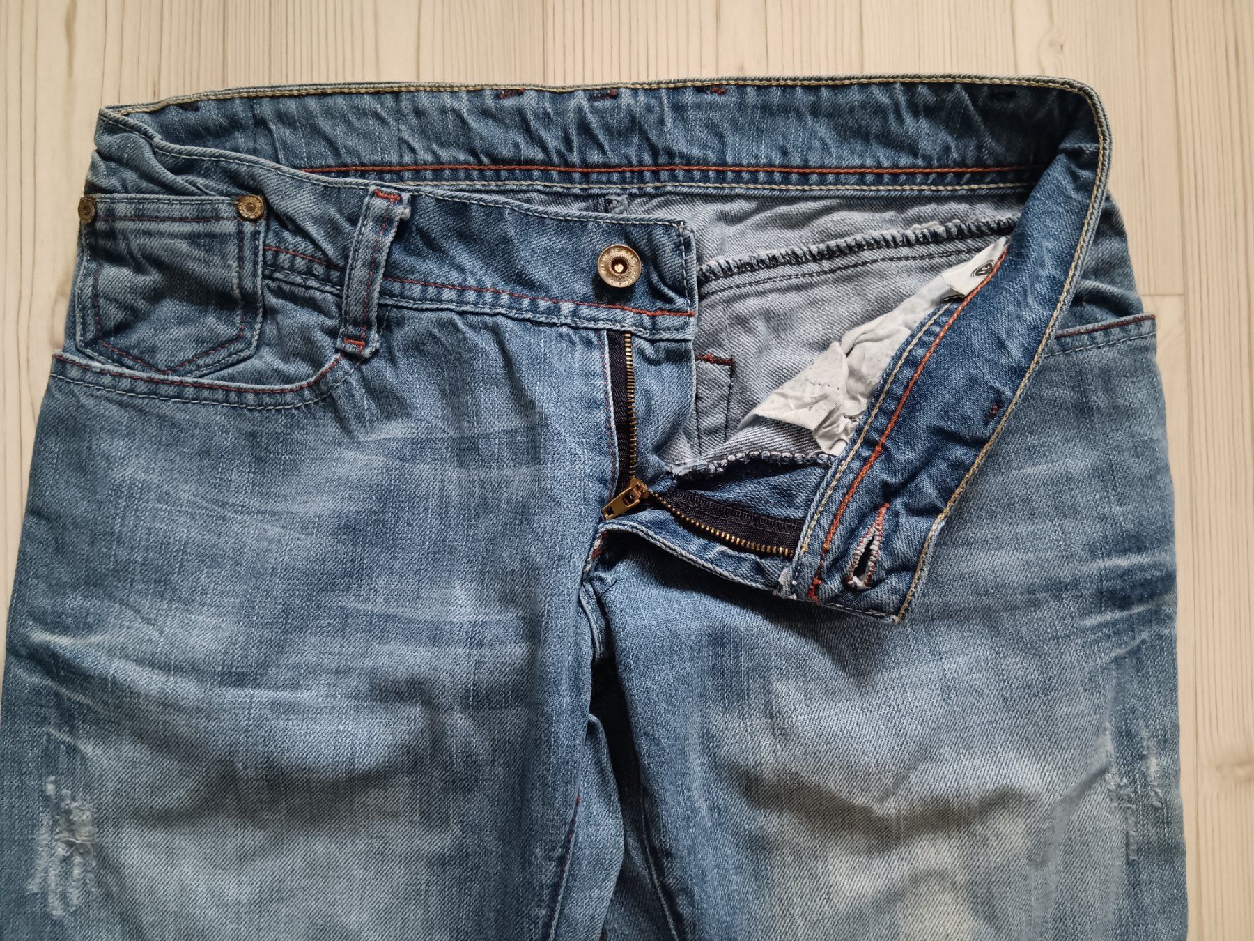 Le Temps Des Cerises Jeans: LE TEMPS DES CERISES Jeans taille / Grosse 31 – Usato da Cossonay-ville venduto da Super-Price-Quality 4