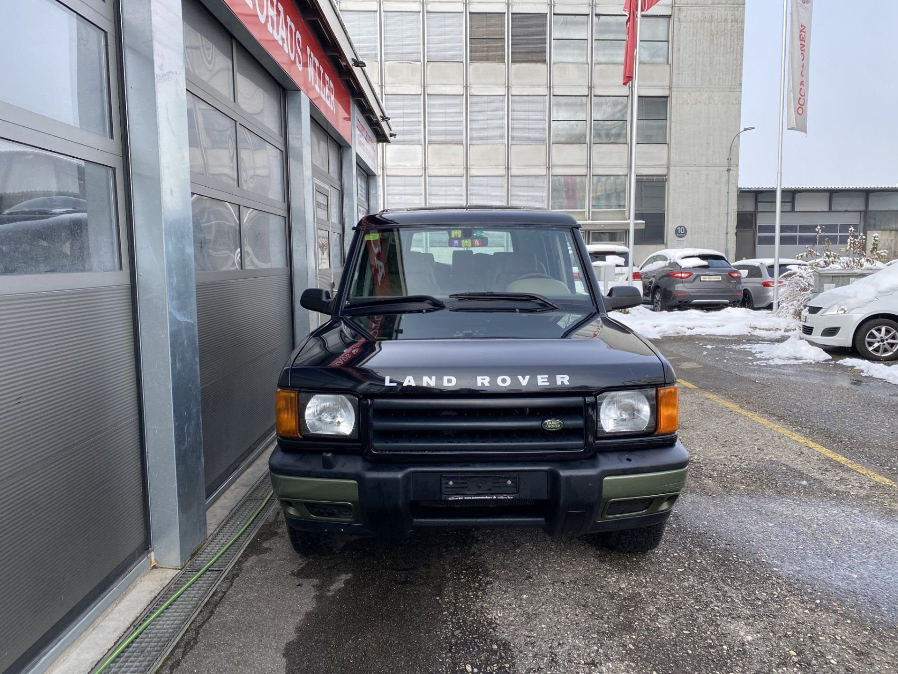 Land Rover Automobili: Land Rover Discovery 2.5 Td5 XS – Usato da Biel/Bienne venduto da AS24 1
