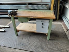 Lista-Werkbank mit Gressel-Schraubstock