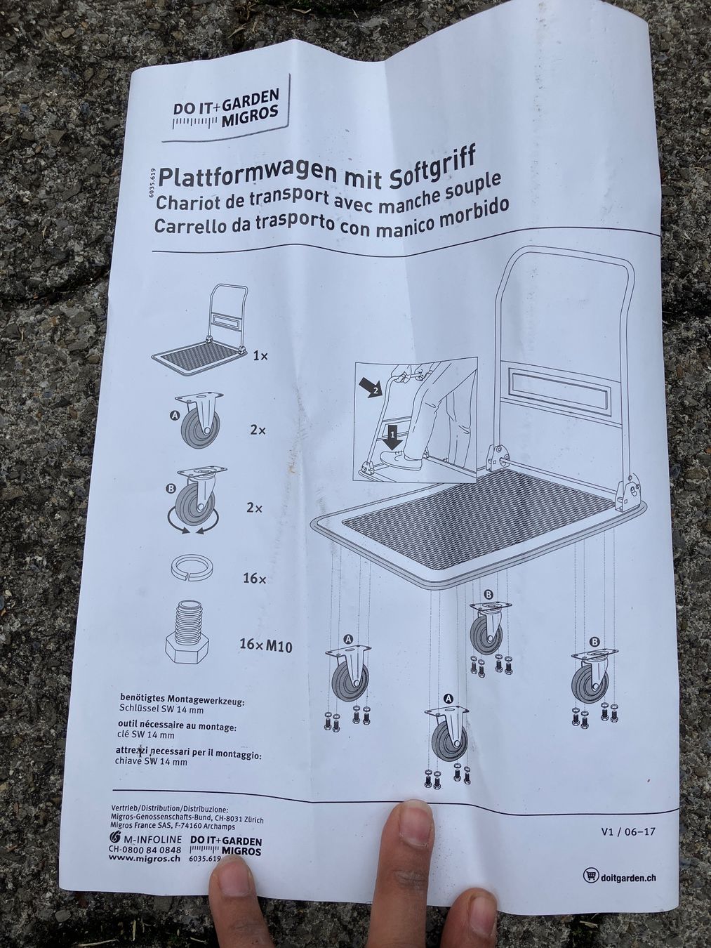 Carrelli di trasporto: Transportwagon mit Softgriff – Usato da Gontenschwil venduto da Jokavet 1
