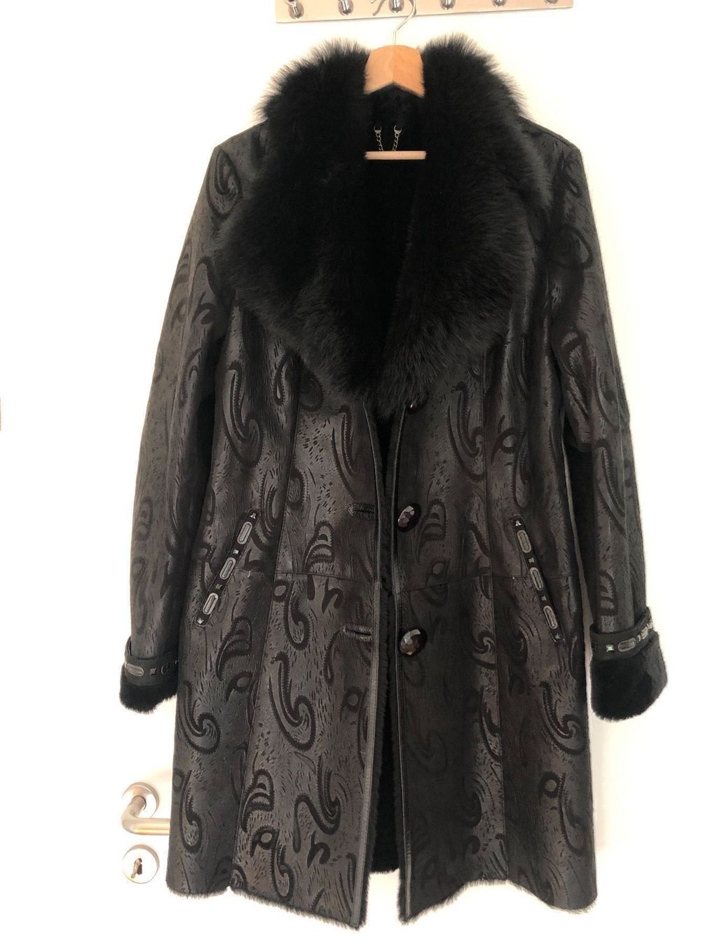 Cappotti: Women Fur Leather Coat L size – Nuovo (secondo la descrizione) da Horgen venduto da Elizhadz