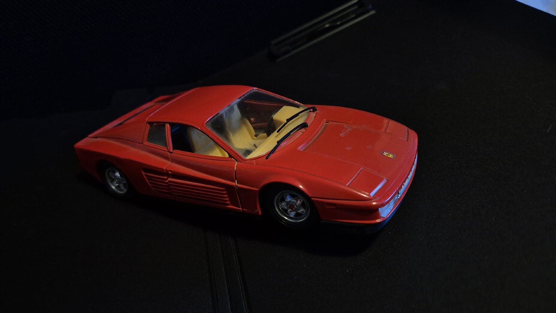 Ferrari Modellini d'auto: Ferrari Testarossa Modellauto – Usato da St. Gallen venduto da justmeeee 3