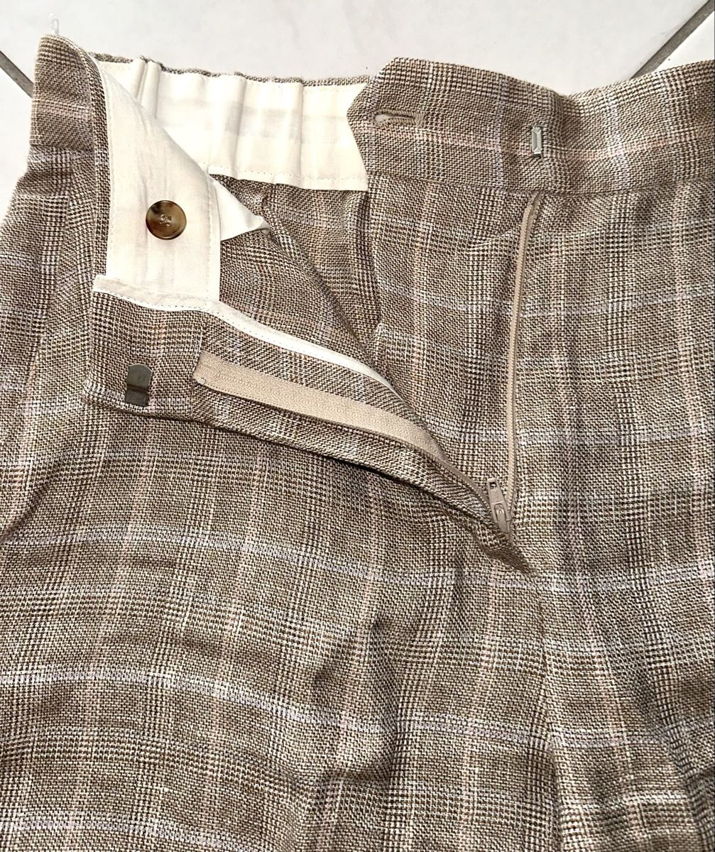 Maje Hosen: MAJE HOSE GR. 38 Leinen  – Gebraucht aus Unteraegeri von MH203 6