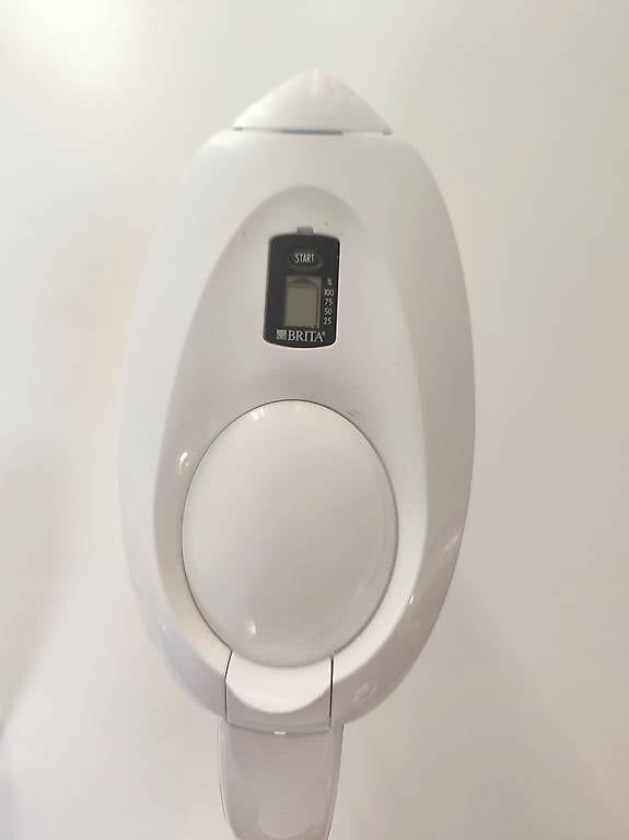 Installations sanitaires: Filtre Brita  – D'occasion à Yverdon-les-Bains par Cadocouches.ch