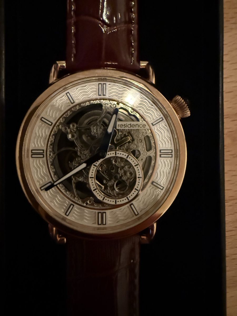 Orologi: Uhr Residence – Usato da Bätterkinden venduto da Fourtwentyboy