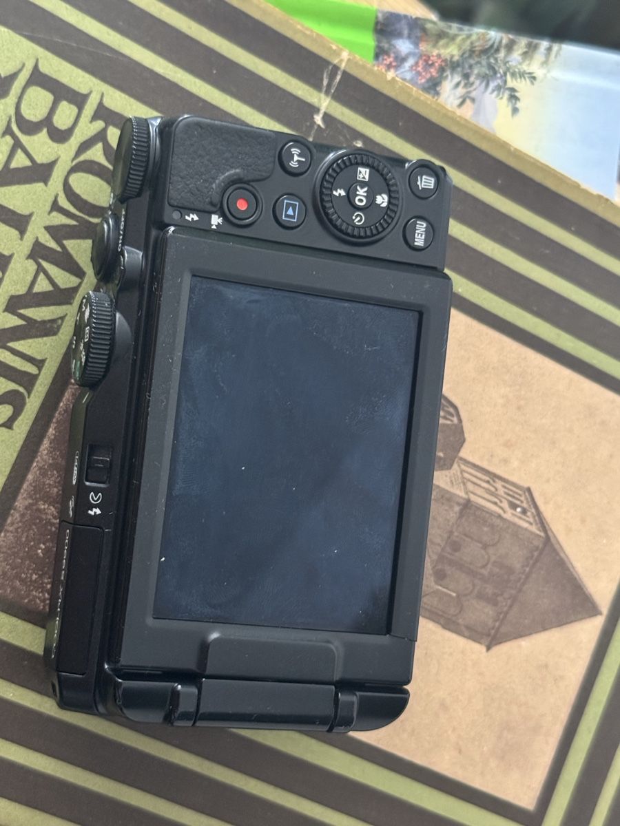 Nikon Appareil photo: Nikon Coolpix S9900 defekt – Défectueux à Solothurn par zso_qh52 2