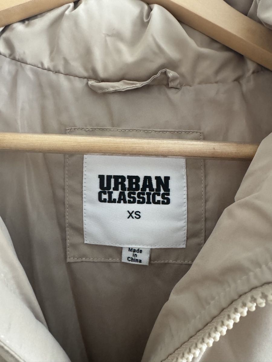 Jacken: Winterjacke, XS – Neu (gemäss Beschreibung) aus Rapperswil SG von walzvalerie 1
