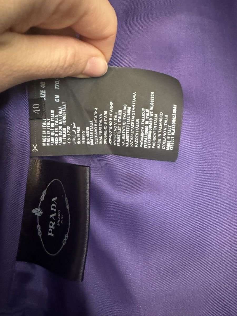 Prada Cappotti: Prada Mantel (Grösse 40) – Nuovo (secondo la descrizione) da Zürich venduto da SAM16 2