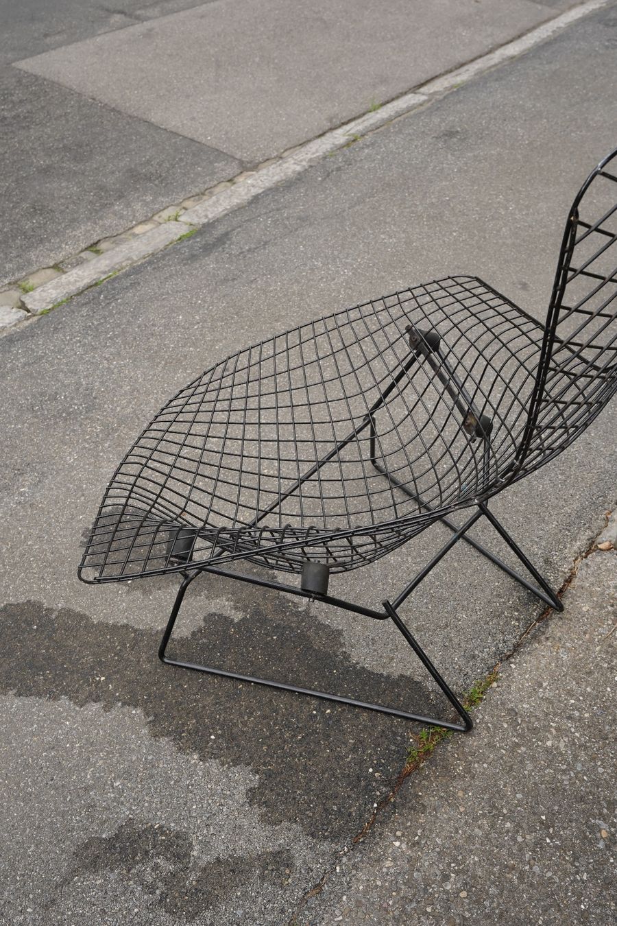 Knoll Sedie: Harry Bertoia Bird Chair – Usato da Bern venduto da Hoechstbietende 3