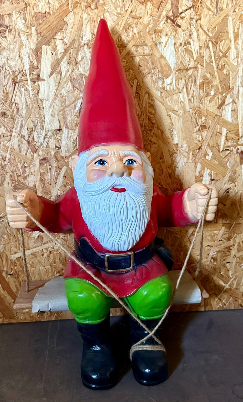 Statuette: Gartenzwerg auf Schaukel – Nuovo (secondo la descrizione) da Rossrüti venduto da Workoholic63
