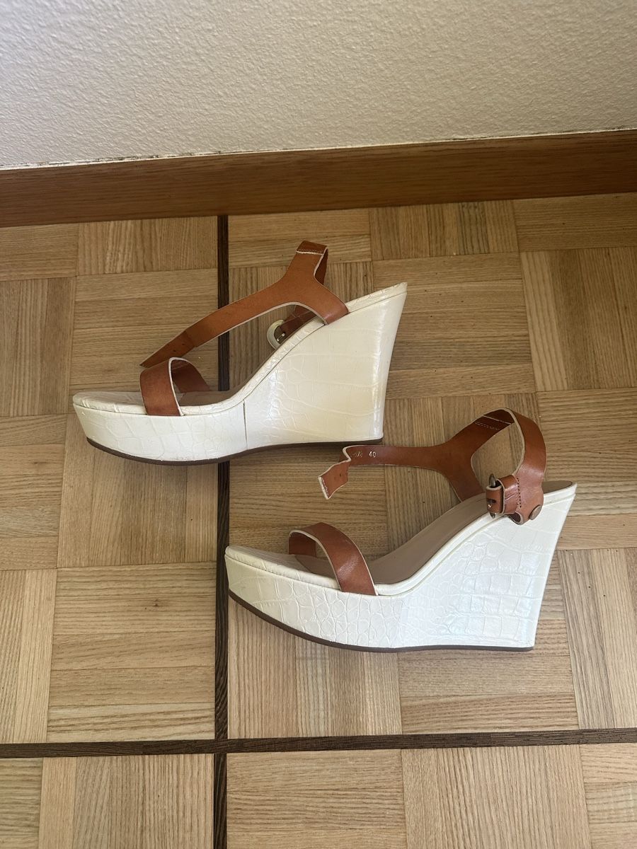 Armani Scarpe da donna: Armani Collezioni Sandalen – Usato da Paradiso venduto da kat_srp7 1