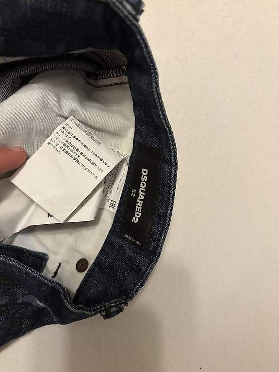 Dsquared2 Jeans: Dsquared Jeans GR 52 – Usato da Unterkulm venduto da 7017 2