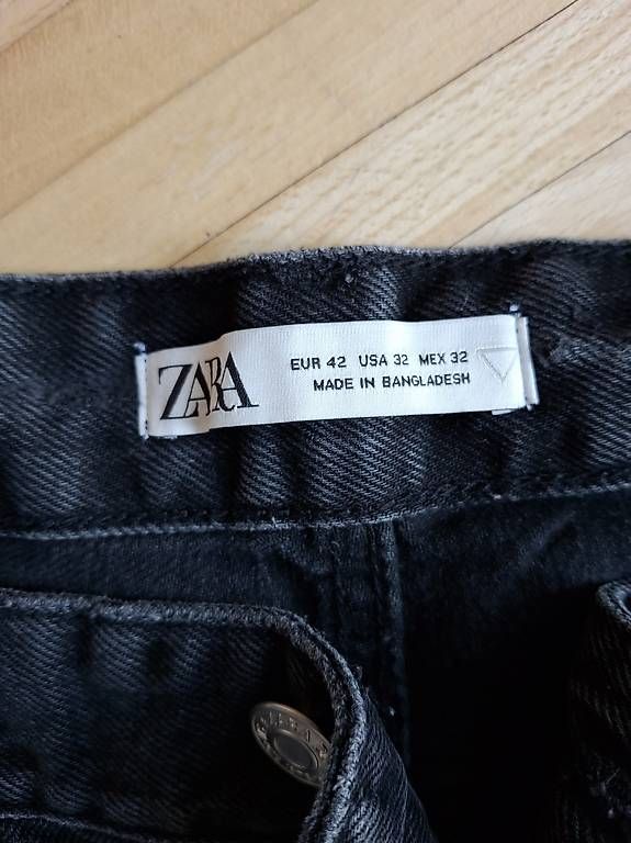 Lotti di vestiti: 1 Shorts, 2 Shirts – Usato da Schaffhausen venduto da nguni 3
