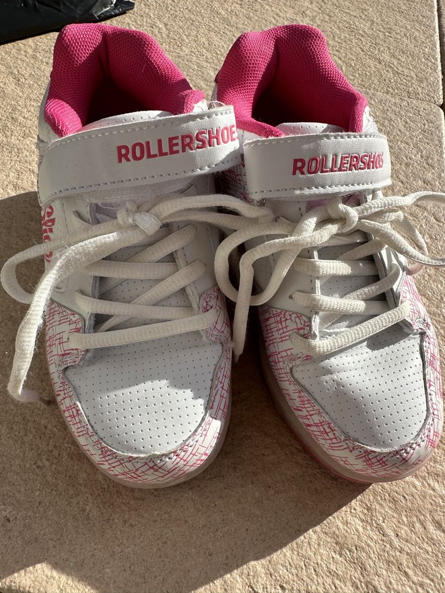 Scarpe per ragazze: Chaussures avec roulette slide 31 – Usato da Marly venduto da Kouli