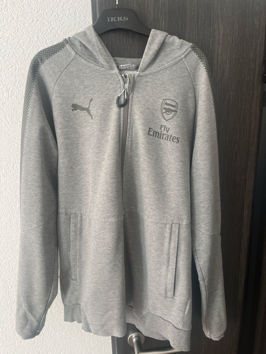 Puma Giacche: Veste zippée Puma Arsenal M gris – Usato da Vétroz venduto da jer_xgh6