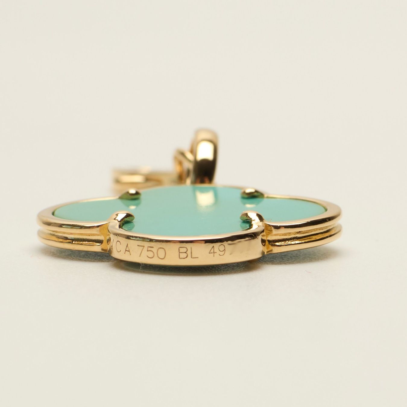 Van Cleef Catenine: RARE Authentique Pendentif VAN CLEEF ARPELS Magic turquoise – Nuovo (secondo la descrizione) da Carouge GE venduto da TLD 7