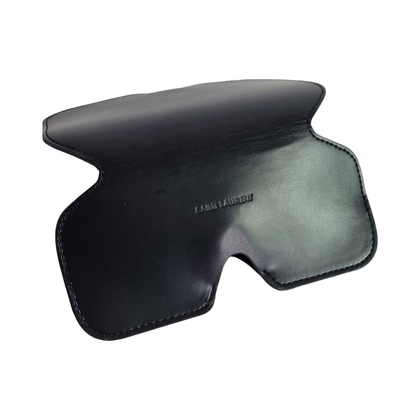 Altro in  Abbigliamento & Accessori: SAINT LAURENT Sonnenbrillen-Etui – Usato da Wangen b. Olten venduto da Restwert_Wangen 3