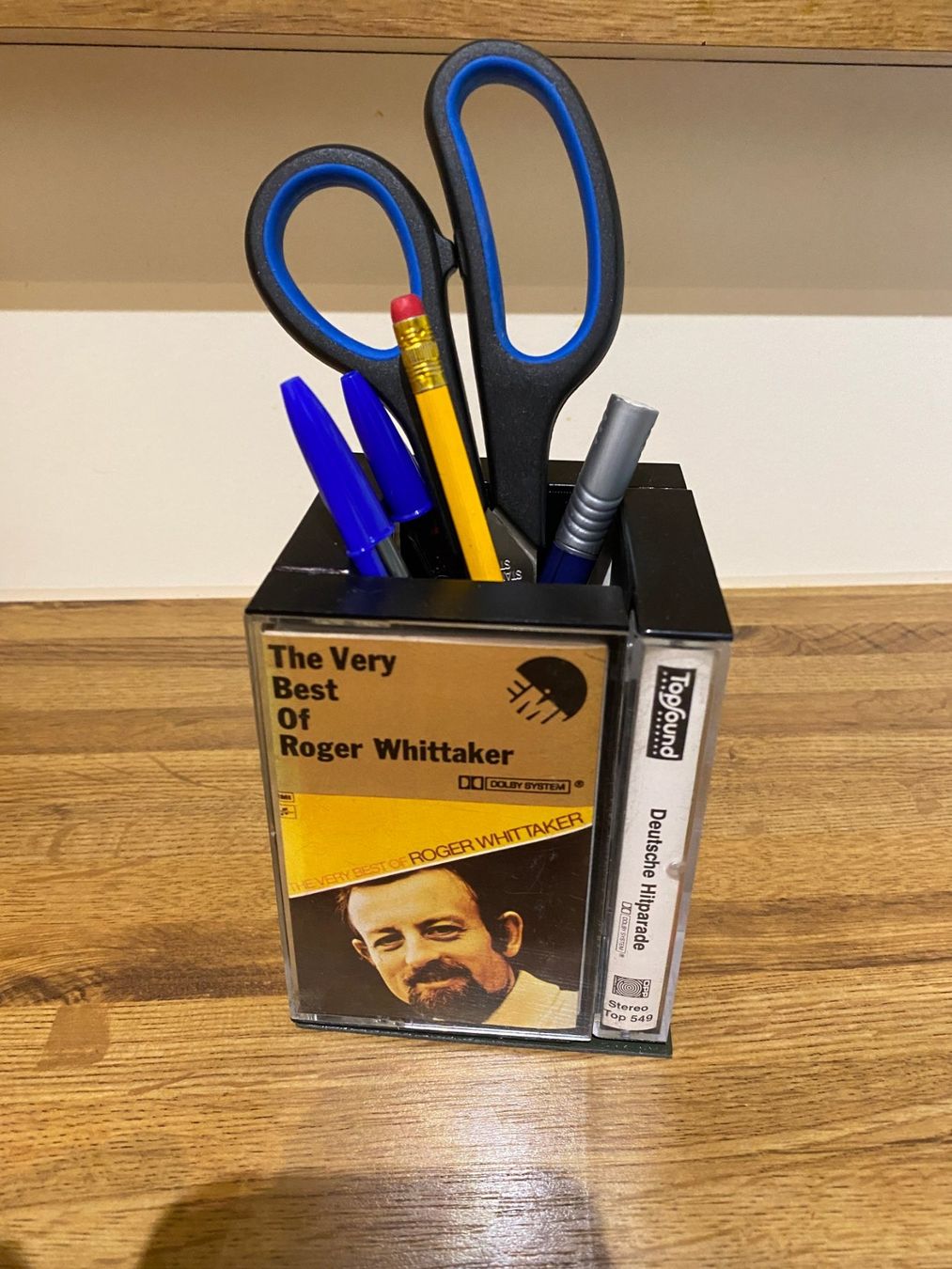 Musicassette: Retro Stift/Schreib Behälter – Usato da Basel venduto da VinylLover68 3