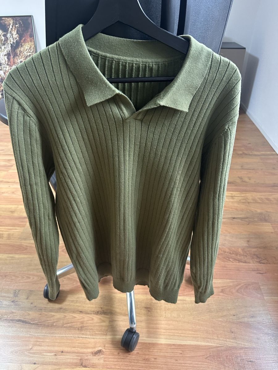 Maglioni & Felpe: Trendiger Strickpullover, Olivgrün, Top Zustand, Herbst! – Nuovo (secondo la descrizione) da Fisibach venduto da hadilicious
