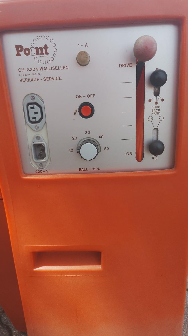 Tutte le macchine: Ballwurfmaschine Point Club-S – Usato da Adlikon venduto da tennisworld 4