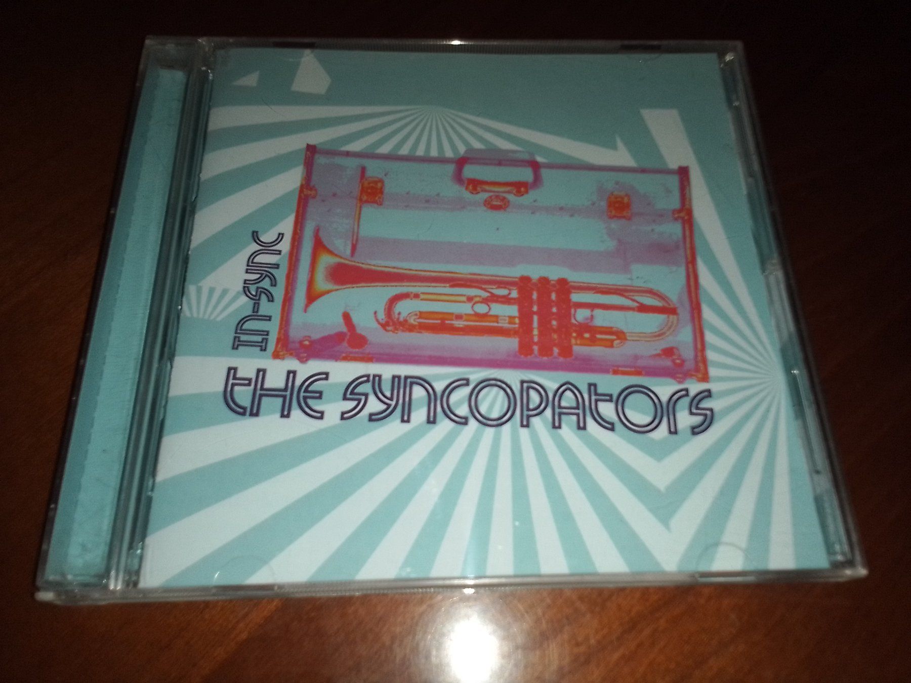 CD: The Syncopators - In-Sync, D18, CD – Usato da Sessa venduto da discoverymedia