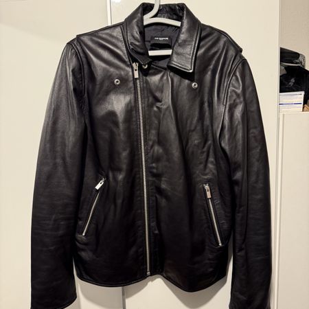 Veste en cuir The Kooples, taille M, parfait pour l'hiver!