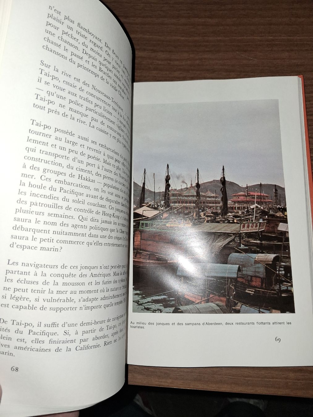 Bücher: Livre sur Hong Kong – Gebraucht aus Le locle von juliensaran 1