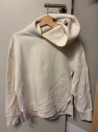 Uniqlo Hoodie / Kapuzenpullover off-white ? Gr. XS ? sehr gu