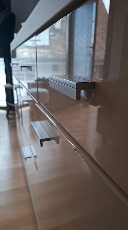 Commodes: Kommode beige/weiss – D'occasion à Wädenswil par cel_zt5w 3