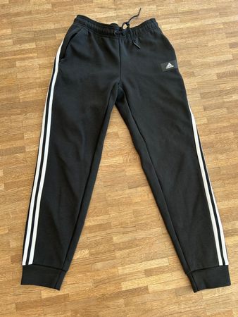 Adidas Trainingshose Damen Gr. XS schwarz