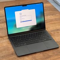 Apple MacBook Air 13" M2 (2022)  8 GB / 256 GB