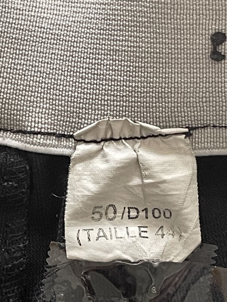Jonsered Pantaloni: Schnittschutz Hose Jonsered – Usato da Wangen an der Aare venduto da PinaF8 4