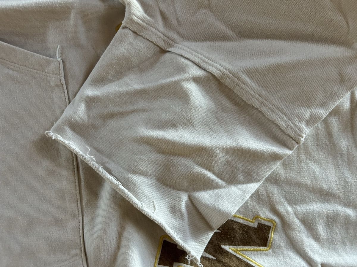 Pull&Bear T-Shirts: T-shirt épais pull&bear  – Gebraucht aus Daillens von guisepa 3
