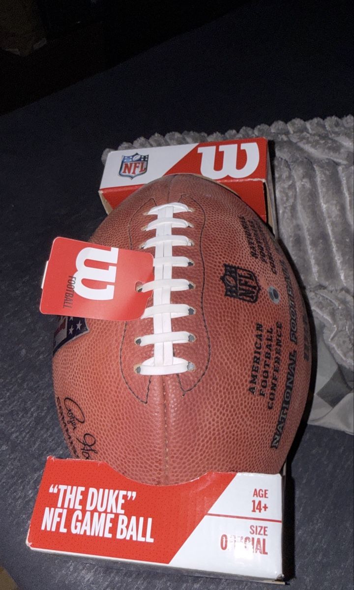 Palloni: Wilson NFL Duke – Nuovo e nell'imballaggio originale da Zürich venduto da mrsuisse