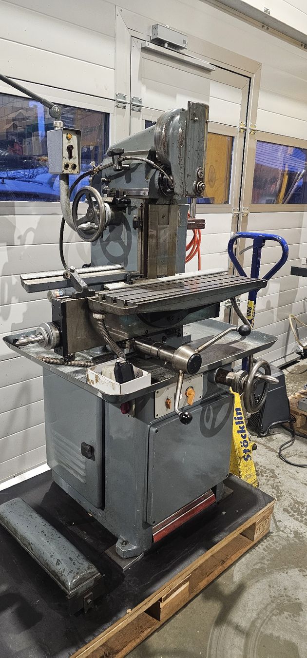 Aciera F3 Fräsmaschine (Gebraucht) in Emmenbrücke für CHF 2900 – nur ...