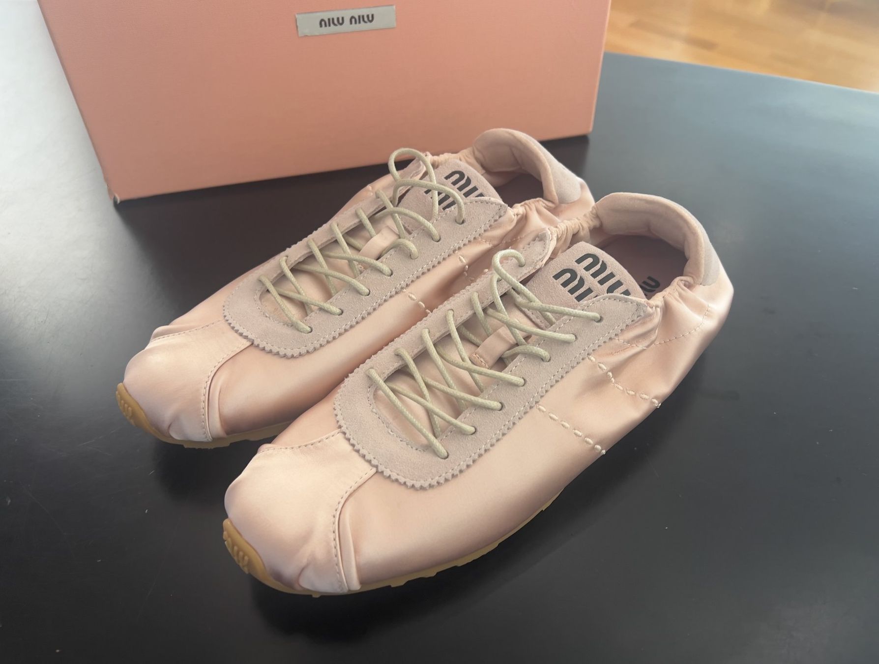 Miu Miu Scarpe da donna: MiuMiu Sneaker-Ballerinas – Nuovo e nell'imballaggio originale da Zürich venduto da Naebeli 1