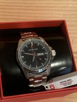 Montre Official Swiss,  modèle unique