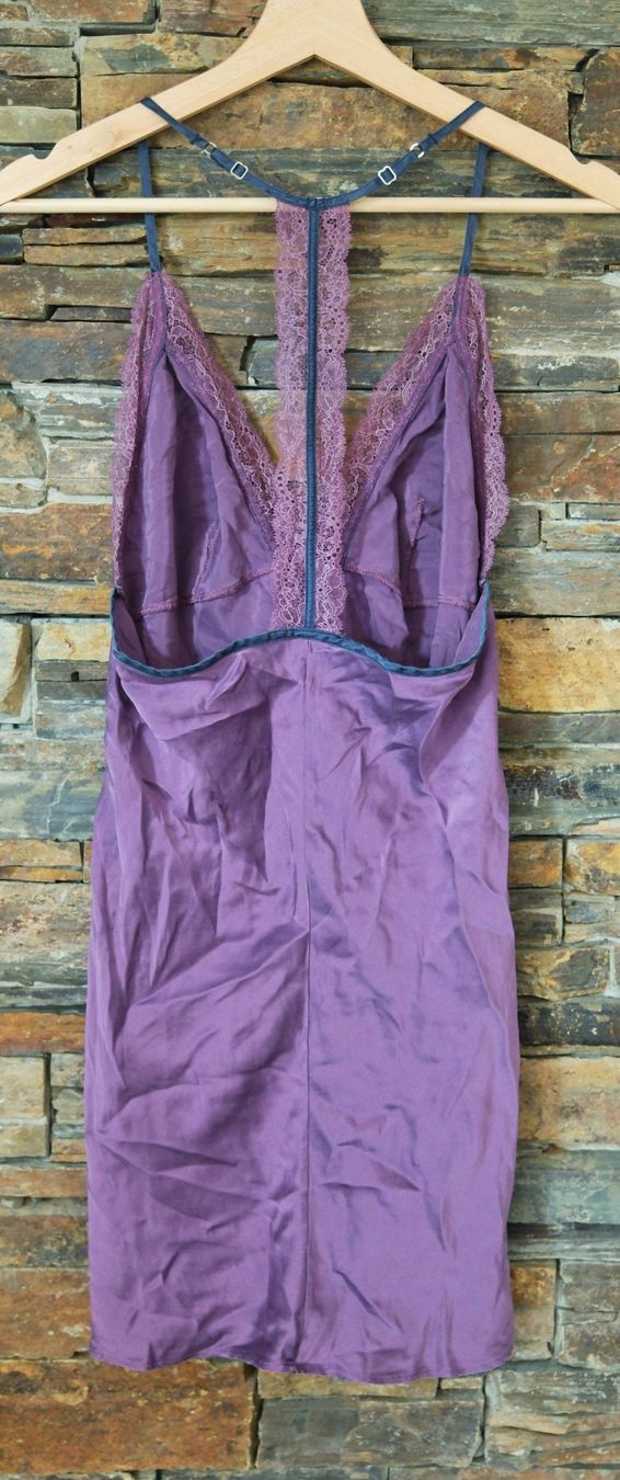 Altra biancheria intima: Negligé Nachthemd violett mit Spitze – Usato da Wohlen AG venduto da Exitburn 1