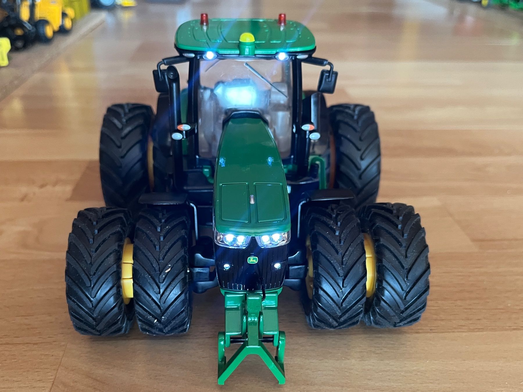 Siku Kit di modellismo & Modellini statici: Siku Control John Deere 7290 Umbau Neu – Nuovo e nell'imballaggio originale da Montricher venduto da Xenia111