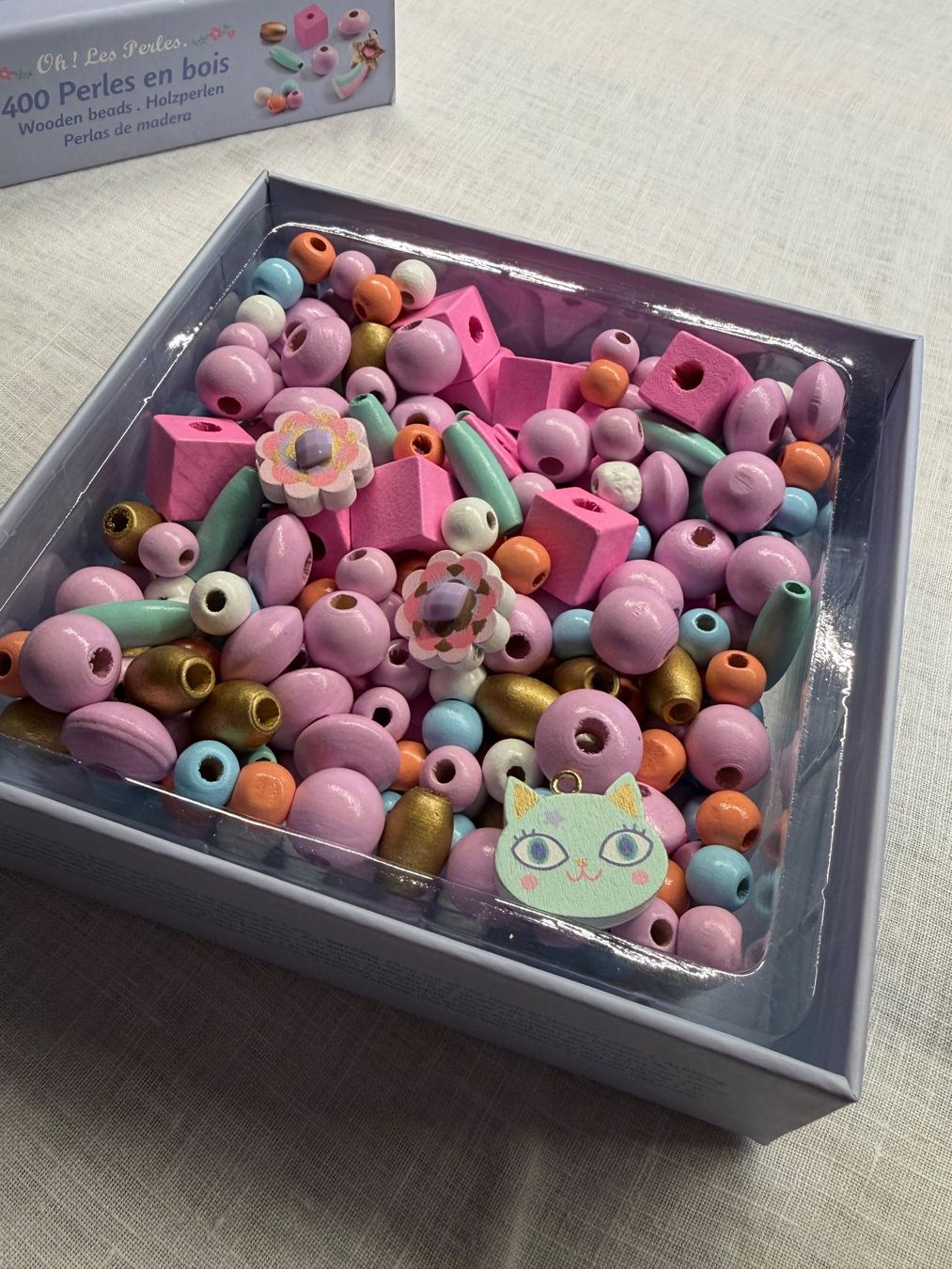 Perle (finte): DJECO Holzperlen 2 Sets grün - rosa – Nuovo (secondo la descrizione) da Brütten venduto da Rod816 5