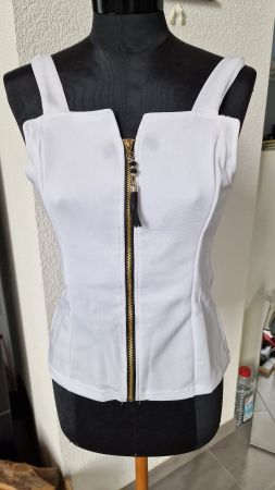 Shirt mit Reissverschluss und speziellem Rücken NEU