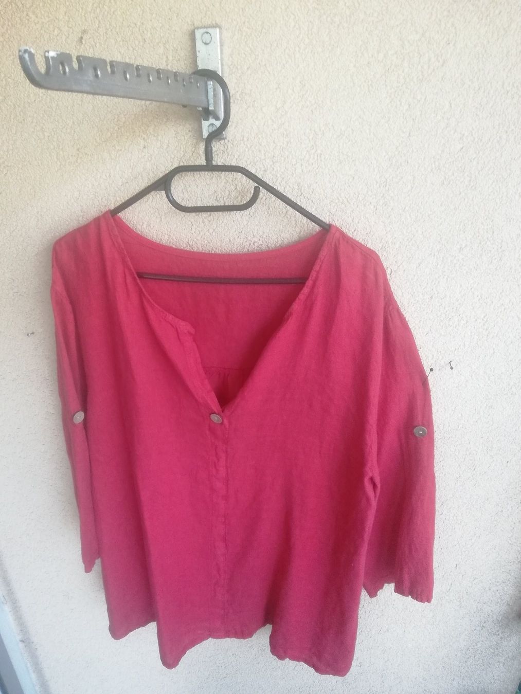 Completi & Tailleur: Hosen Ensemble mit Bluse Rot. One sice. LEINEN – Nuovo (secondo la descrizione) da Zürich venduto da Layadea 2
