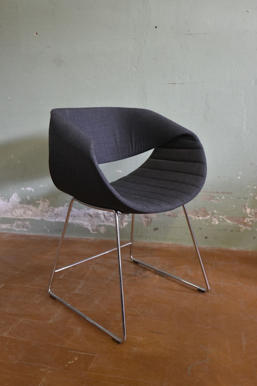 Züco Sedie: Designer Stühle Little Perillo von Züco – Usato da Lichtensteig venduto da Usedinstorecom 9