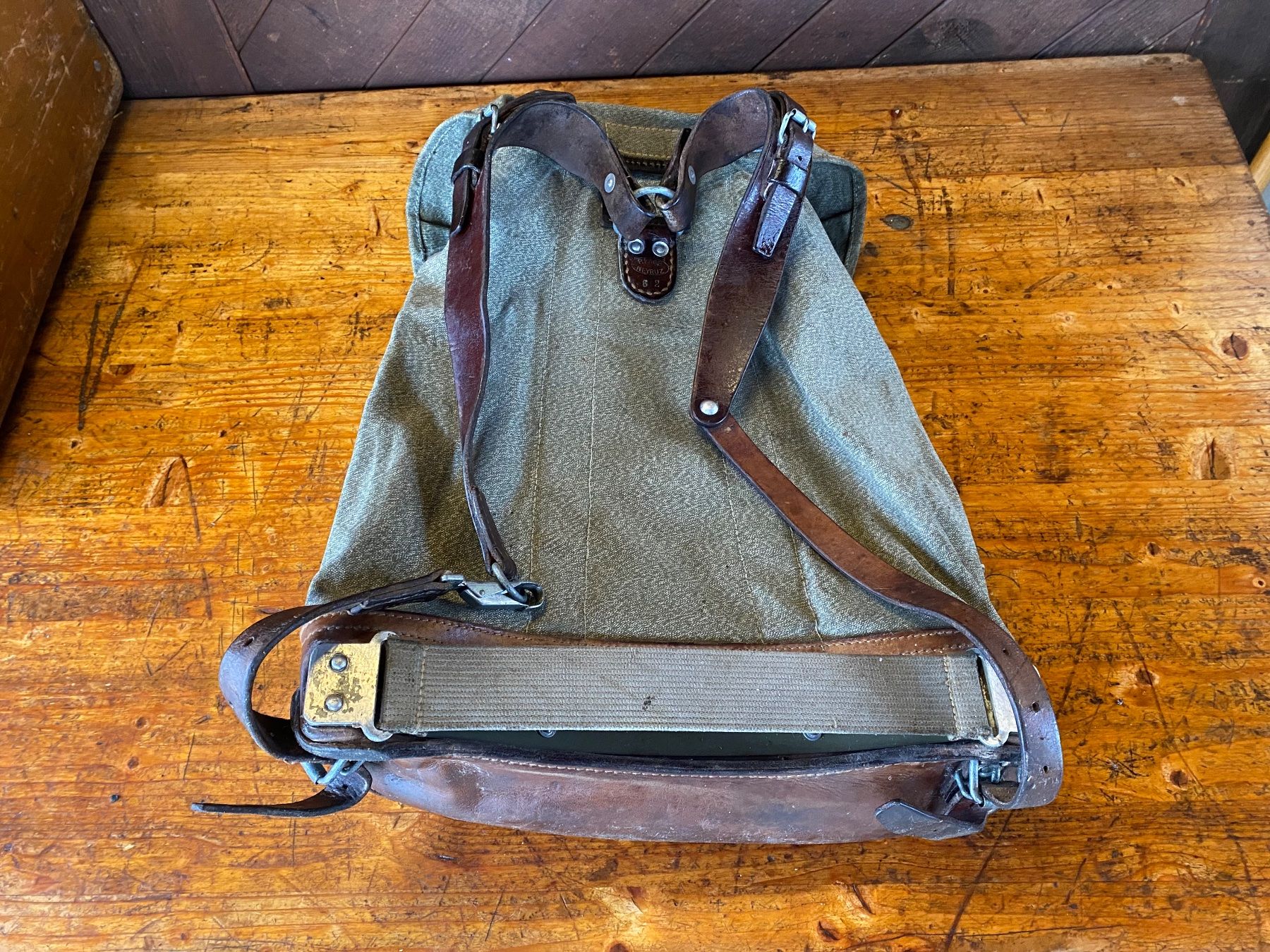 Schweizer Armee Zaini: Schweizer Militär Rucksack – Usato da Feldbach venduto da Fea1 7