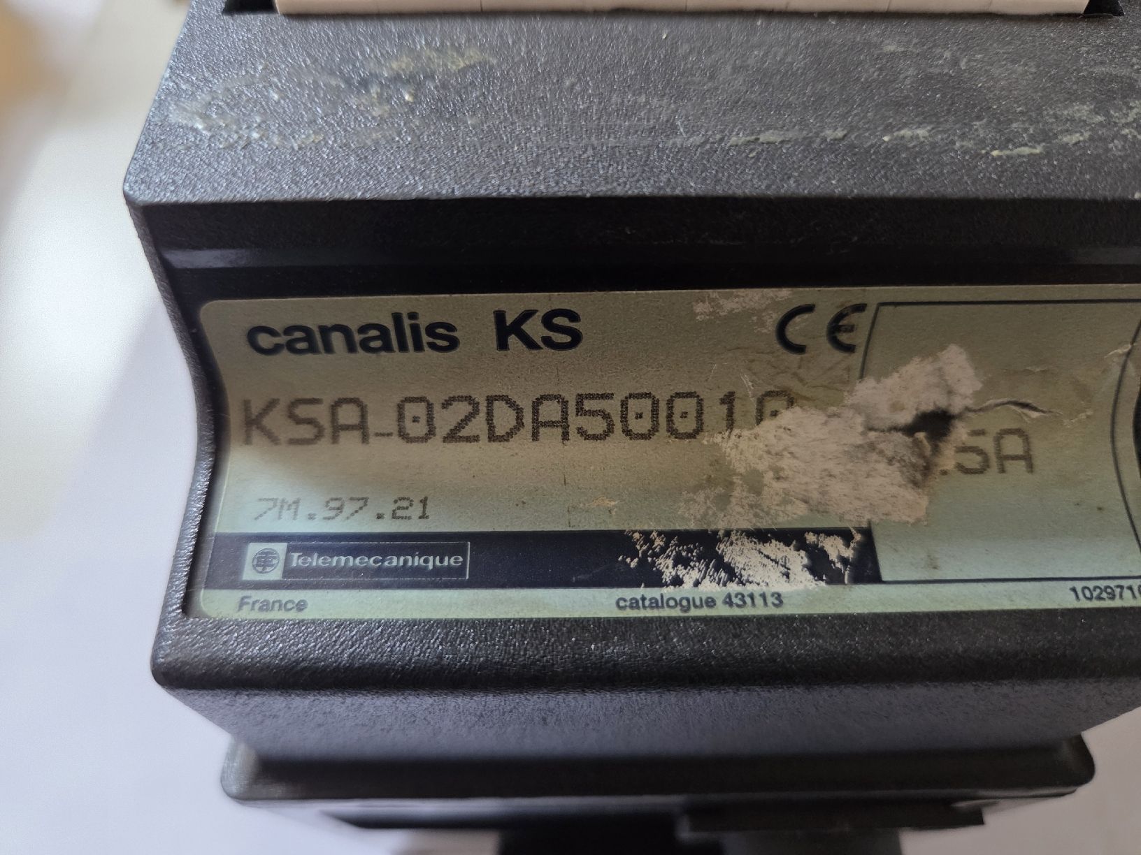 Alimentazione elettrica: Telemecanique CANALIS KS KSA 02DA50010 – Usato da Quartino venduto da 123HOBIT 1