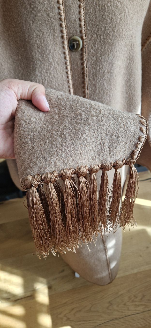 Totême Cappotti: toteme scarf coat – Nuovo e nell'imballaggio originale da Thal venduto da siri_speaks 5
