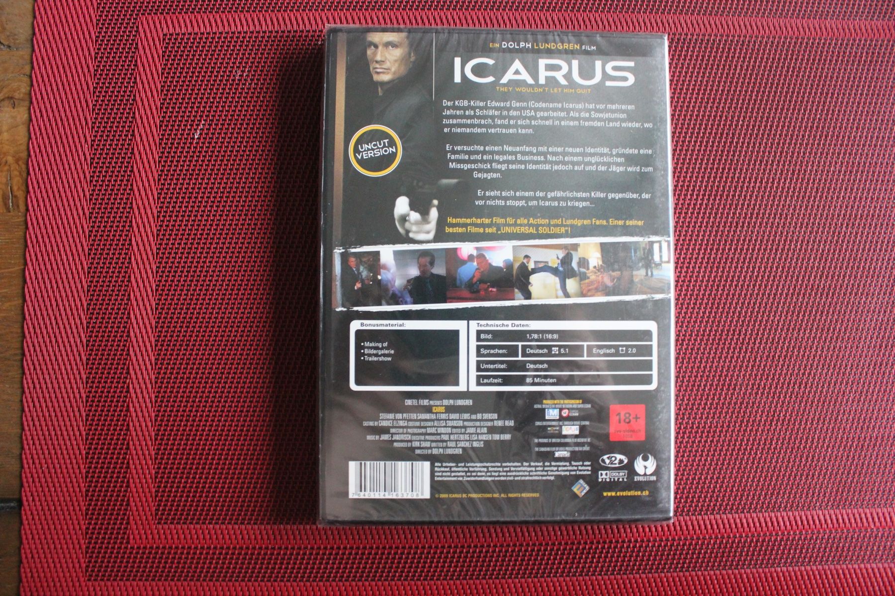 Tutti i DVDs: ICARUS Dolph Lundgren They Wouldn"t Let him Quit – Nuovo e nell'imballaggio originale da Geroldswil venduto da Schlumpfine1973 1