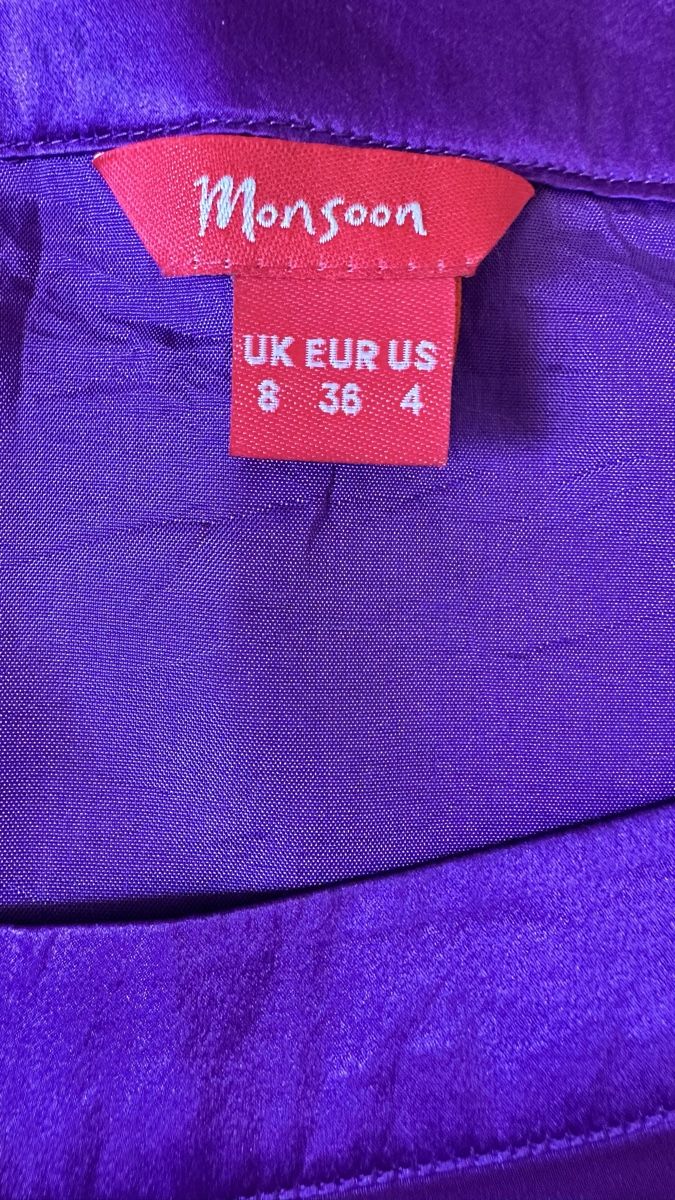 Robes: Robe imprimée florale Monsoon violette taille 36 – Neuf (Voir description) à Vuippens par ale_6gkb 6